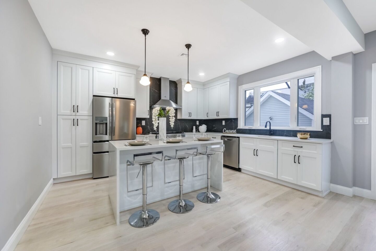 22 W 36th St Bayonne 13