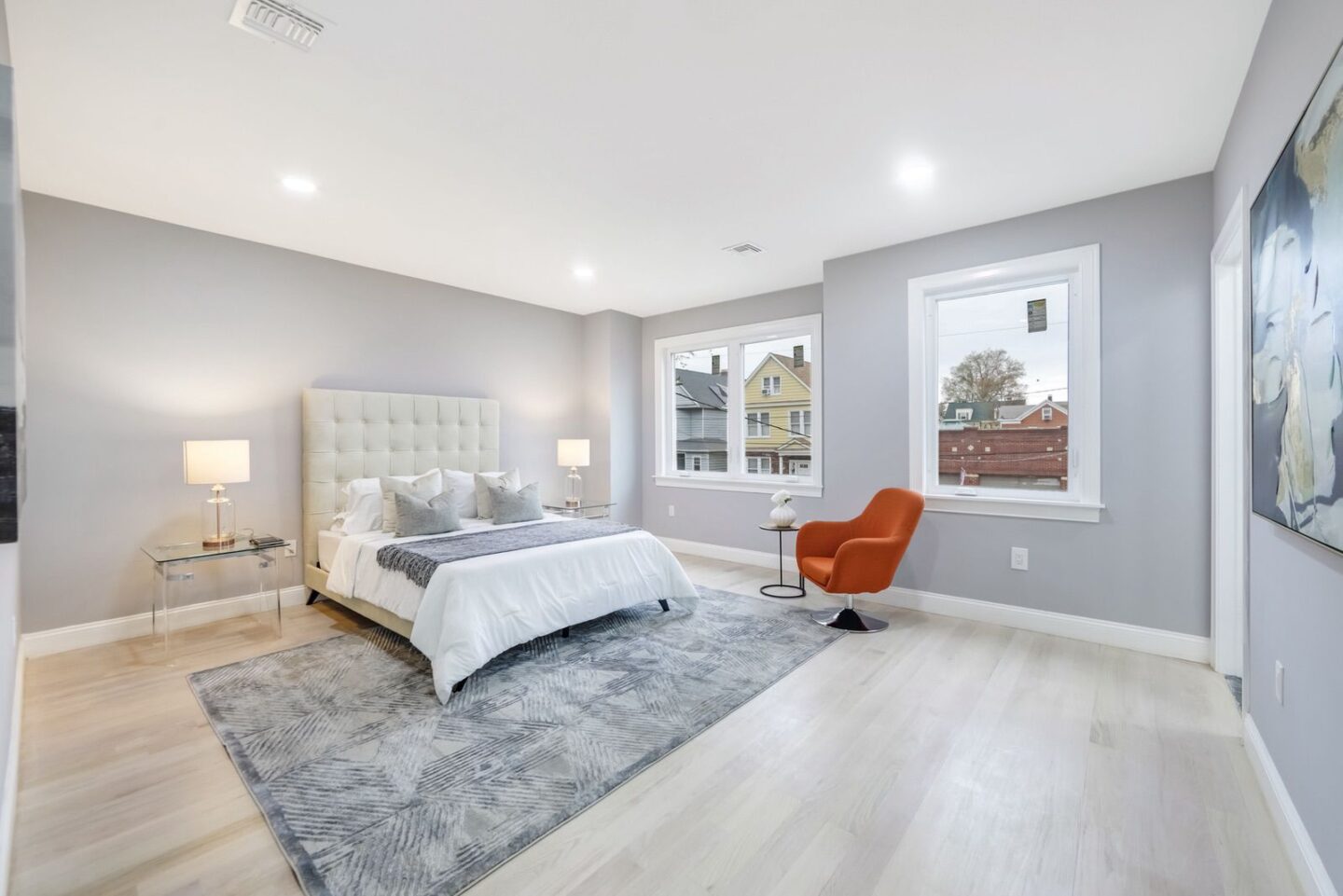 22 W 36th St Bayonne 18