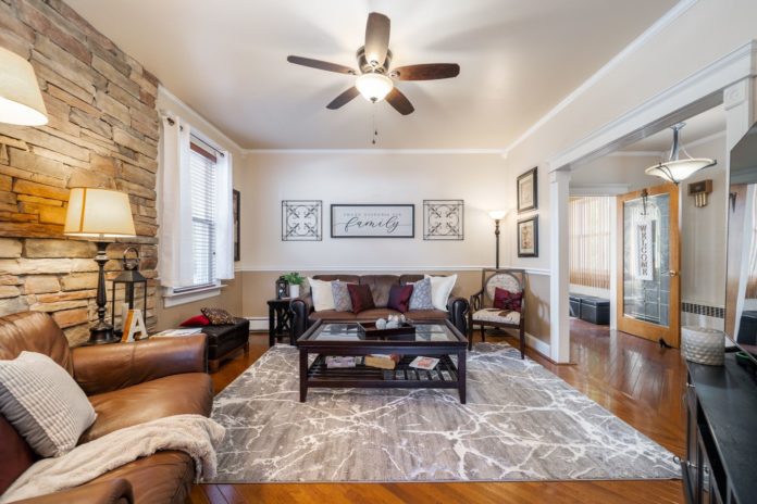 31 33 West 38th Street Bayonne 3