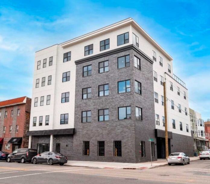425 429 Avenue C Bayonne