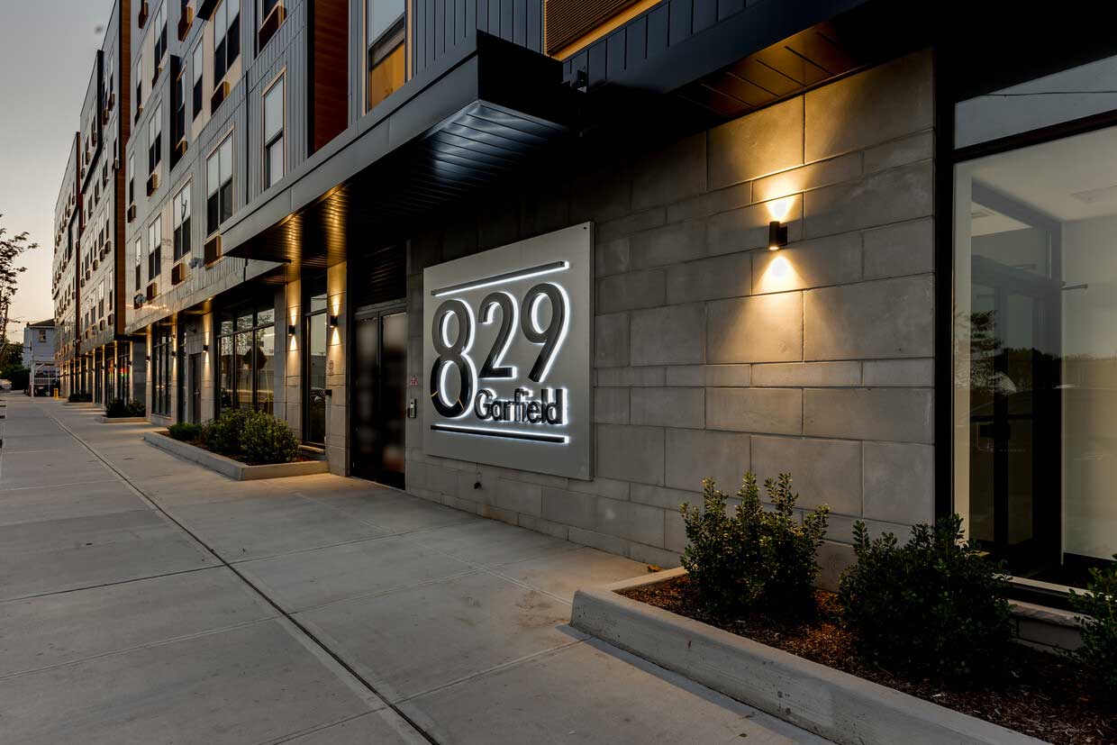 829 Garfield Jersey City 2