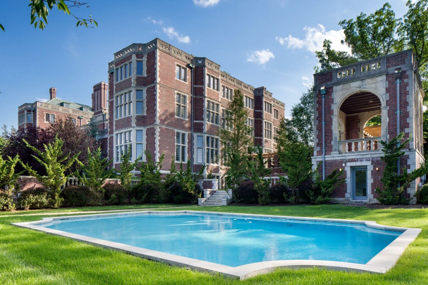 Crocker Mansion Nj Pool North Wing
