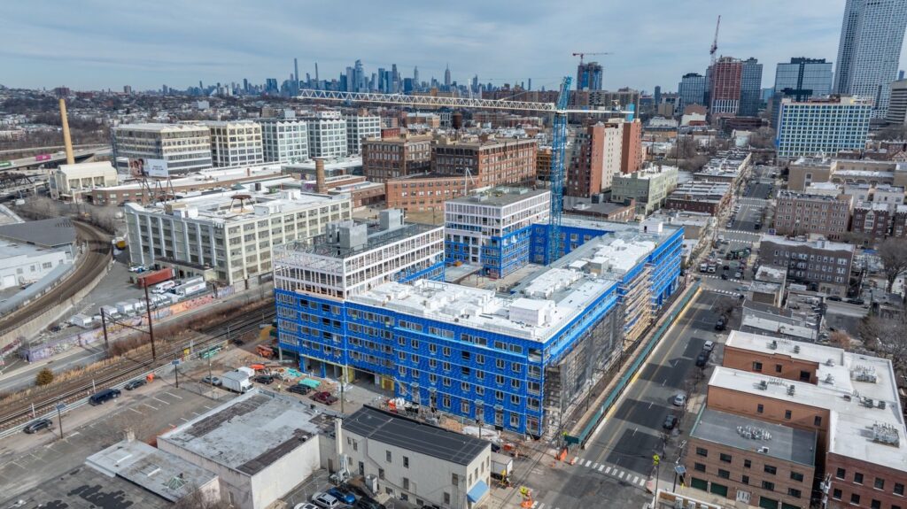 West Side Square Topoff 1